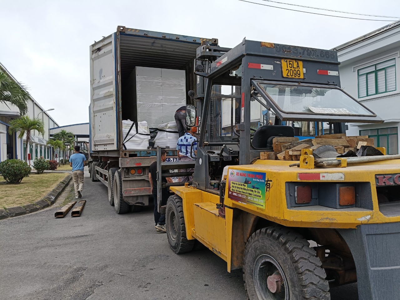 Dịch vụ cho thuê xe nâng uy tín giá rẻ tại Hải Phòng 0963589222